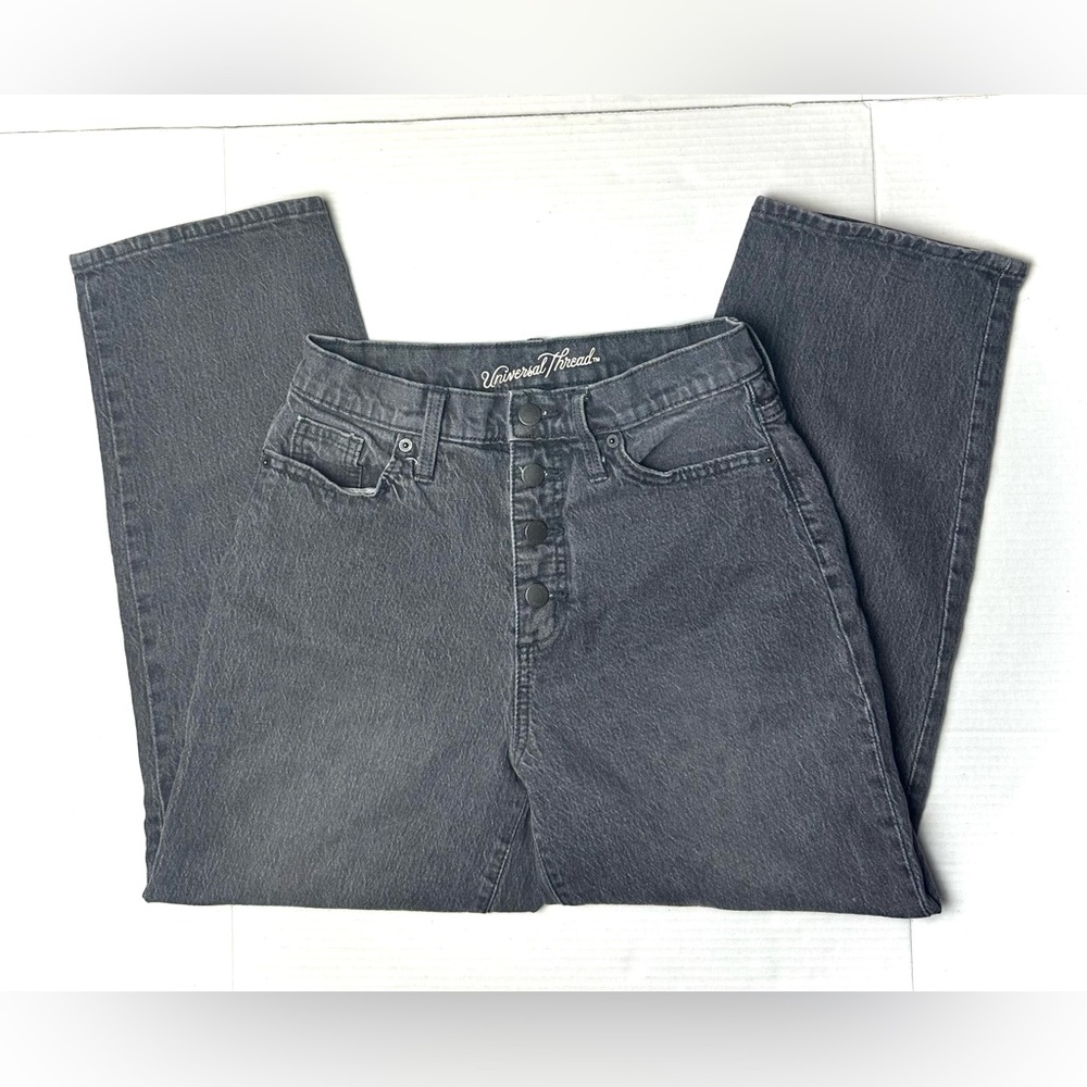 Universal Thread Women's 2 / 26R Vintage Straight Stretch Denim Jeans Black